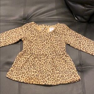 Baby girl flare shirt. Size 6 months